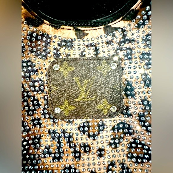 NWT Sandra Ling Leopard Bling Upcycled Hobo Bag - Picture 6 of 16